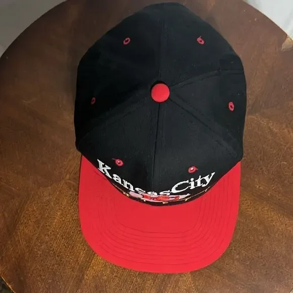 🔥🏈 True Vintage KANSAS CITY CHIEFS NFL Trucker Style Snapback Hat - PERFECT